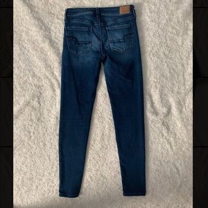 American Eagle super stetch skinny jeans
